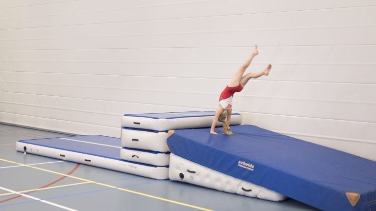 AirJump Set Gymnast Handspring incline mat