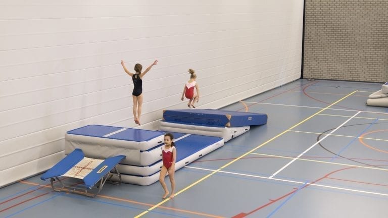 AirJump Set Gymnast jump incline mat